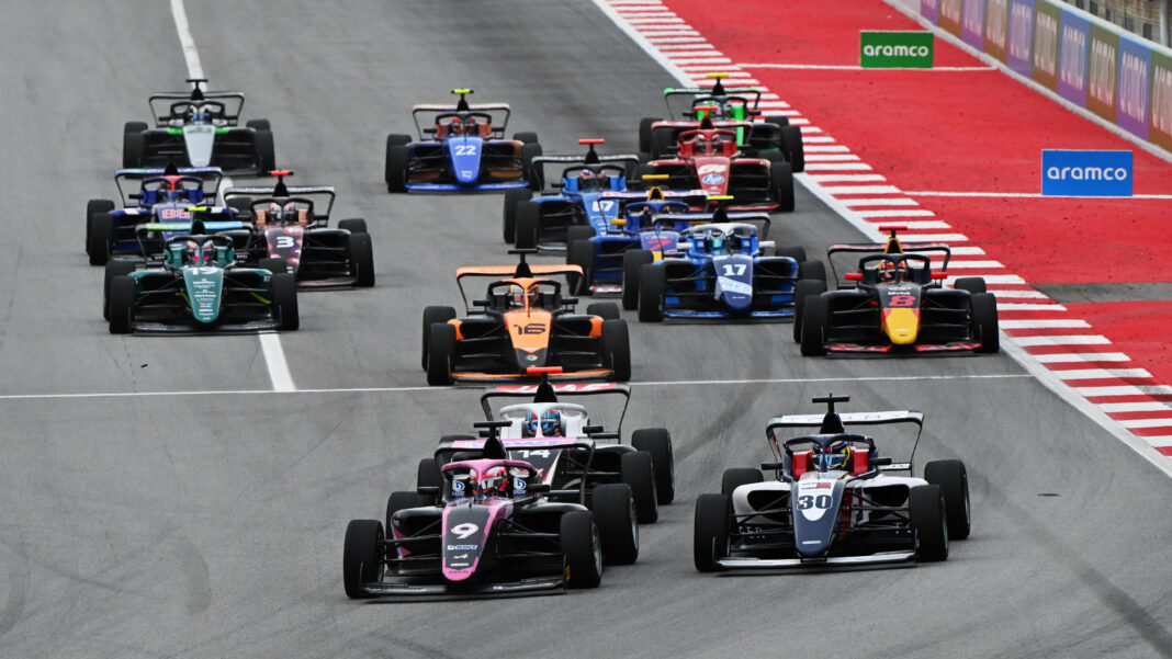 Hitech Grand Prix se unirá a F1 ACADEMY en 2025 a medida que la parrilla se expanda a 18 autos
