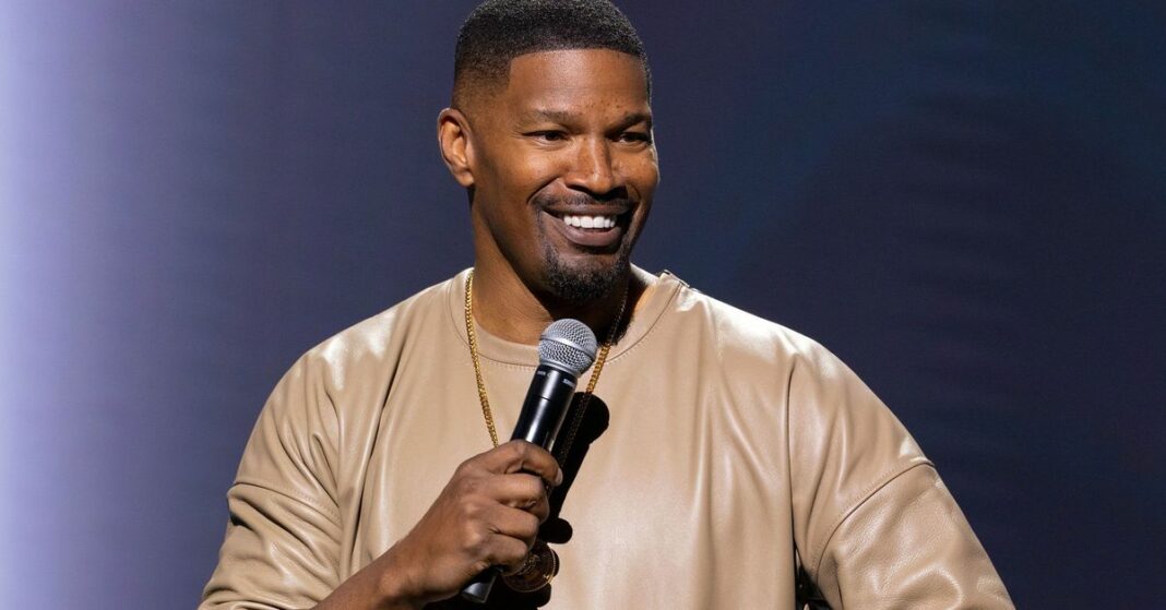 Jamie Foxx fue golpeado con un vaso en una cena de cumpleaños
