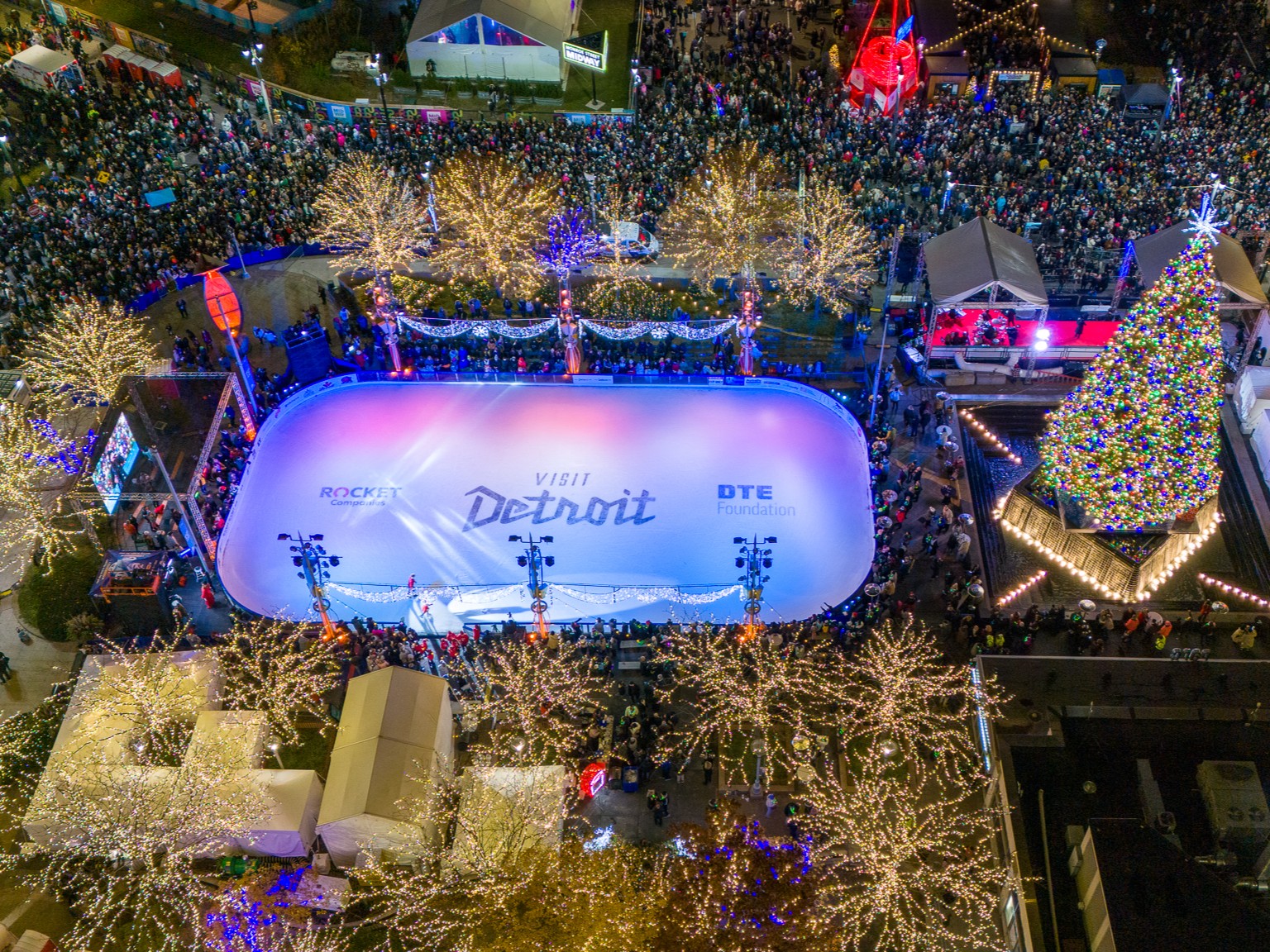 La pista Campus Martius de Detroit es coronada como el mejor destino de patinaje sobre hielo en EE. UU. | La crónica de Michigan
