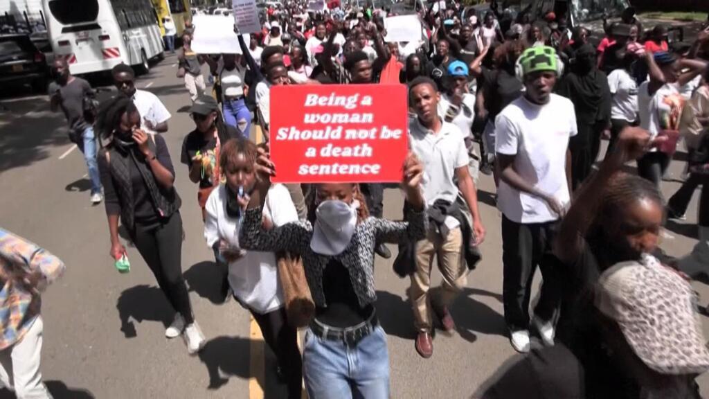 La policía de Kenia lanza gases lacrimógenos contra una marcha pacífica contra el feminicidio
