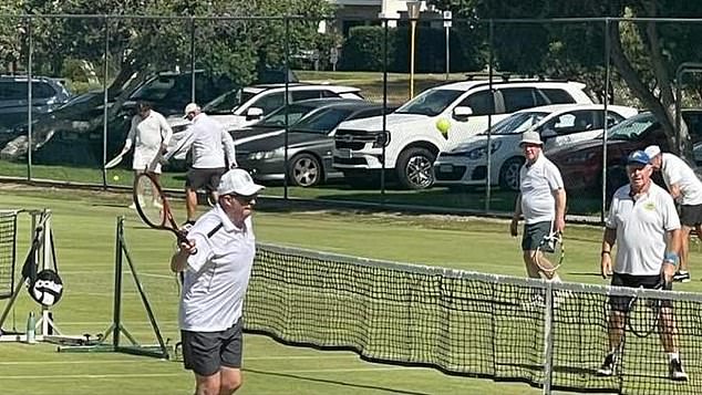 Albanese fue fotografiado jugando tenis el mismo fin de semana en que fue criticado por el primer ministro israelí, Benjamin Netanyahu.