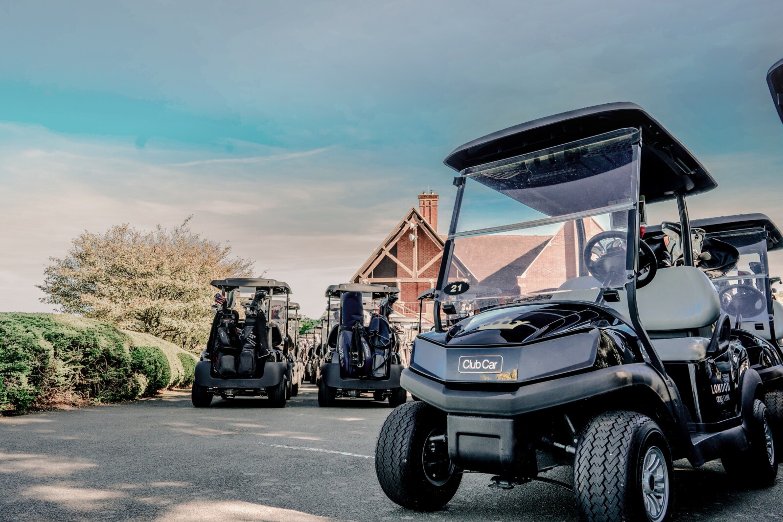 London Golf Club lanza una nueva flota de buggy de alta tecnología - Golf News | Revista de golf
