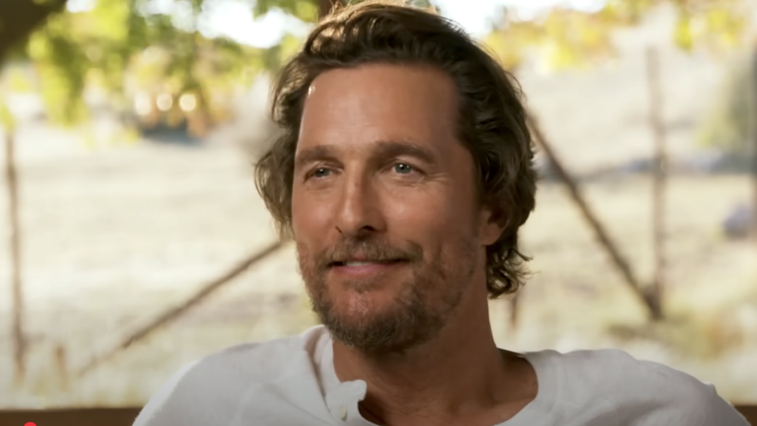 Matthew McConaughey comparte la genial tradición dominical brasileña que su familia aprendió de su esposa Camila: 'Una forma divertida de limpiar el refrigerador'
