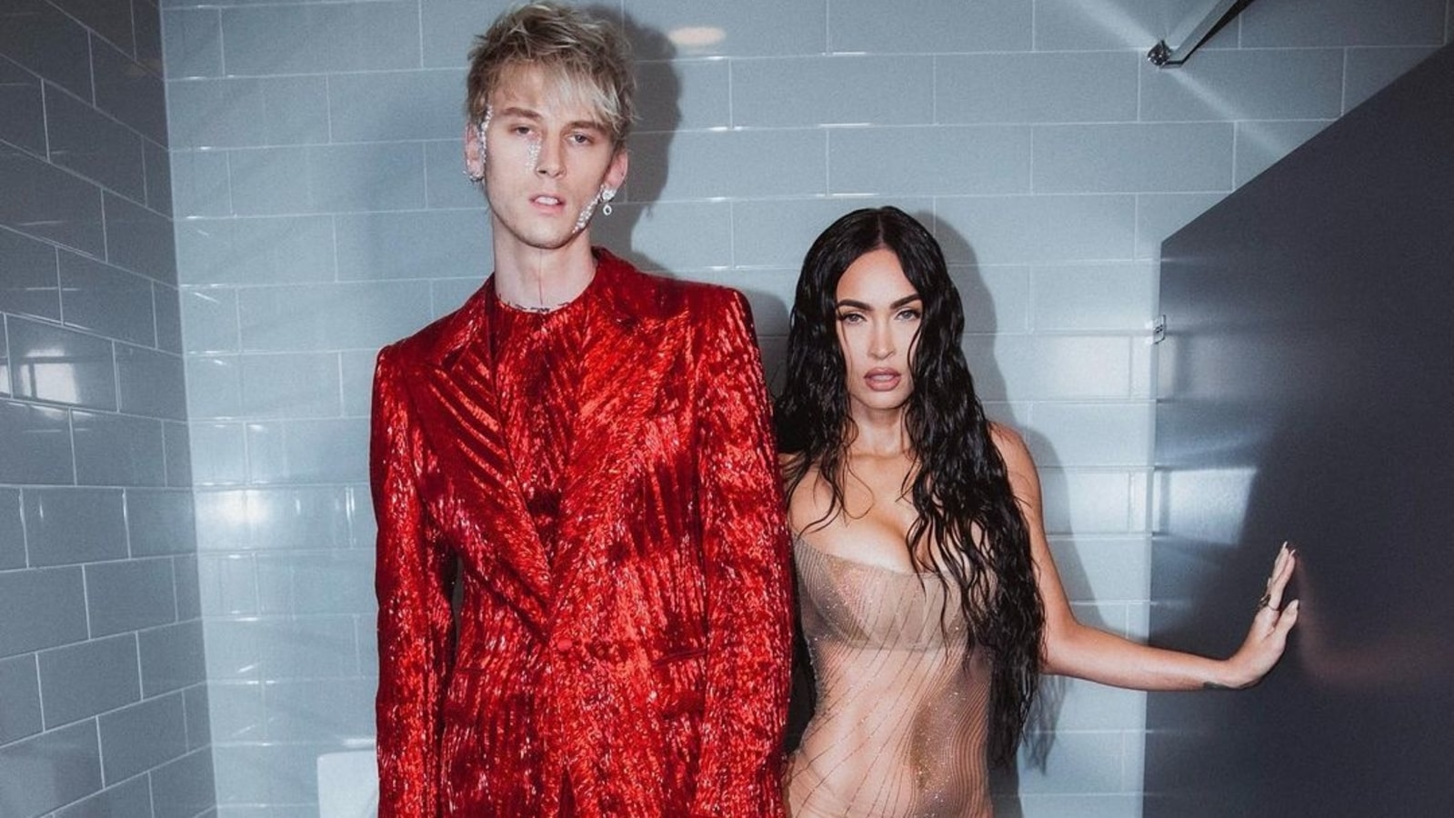 Megan Fox, embarazada, tiene la intención de ser coparental con MGK a pesar de "sentirse traicionada"
