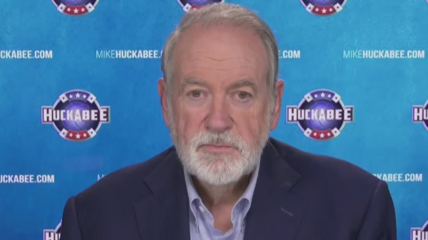 Mike Huckabee 'elogia' el apoyo de Biden a la autodefensa de Israel
