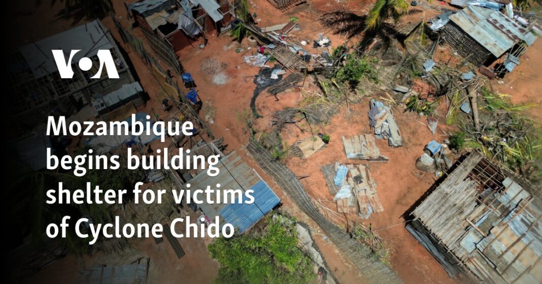 Mozambique comienza a construir refugio para las víctimas del ciclón Chido
