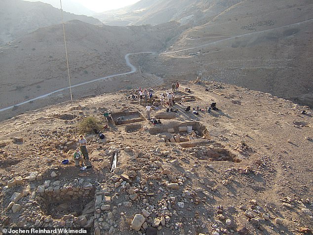 Los arqueólogos han descubierto las ruinas de un palacio de 2.800 años de antigüedad en un lugar donde se decía que Jacob luchó con Dios.