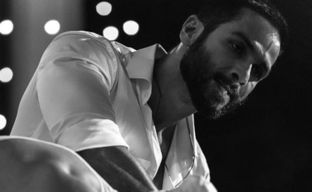 Shahid Kapoor lanza una imagen llena de acción <i>Deva</i>
