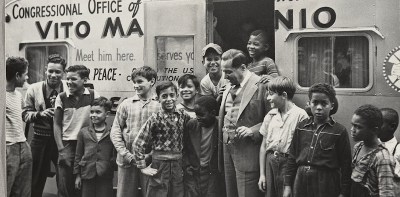 Trump ataca la diversidad, pero un colega neoyorquino, el representante estadounidense Vito Marcantonio, trabajó para representar a todos los estadounidenses en una democracia multirracial.
