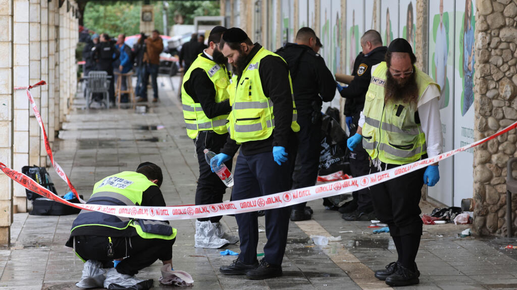 Una anciana muerta en un apuñalamiento en una ciudad costera, dice un hospital israelí
