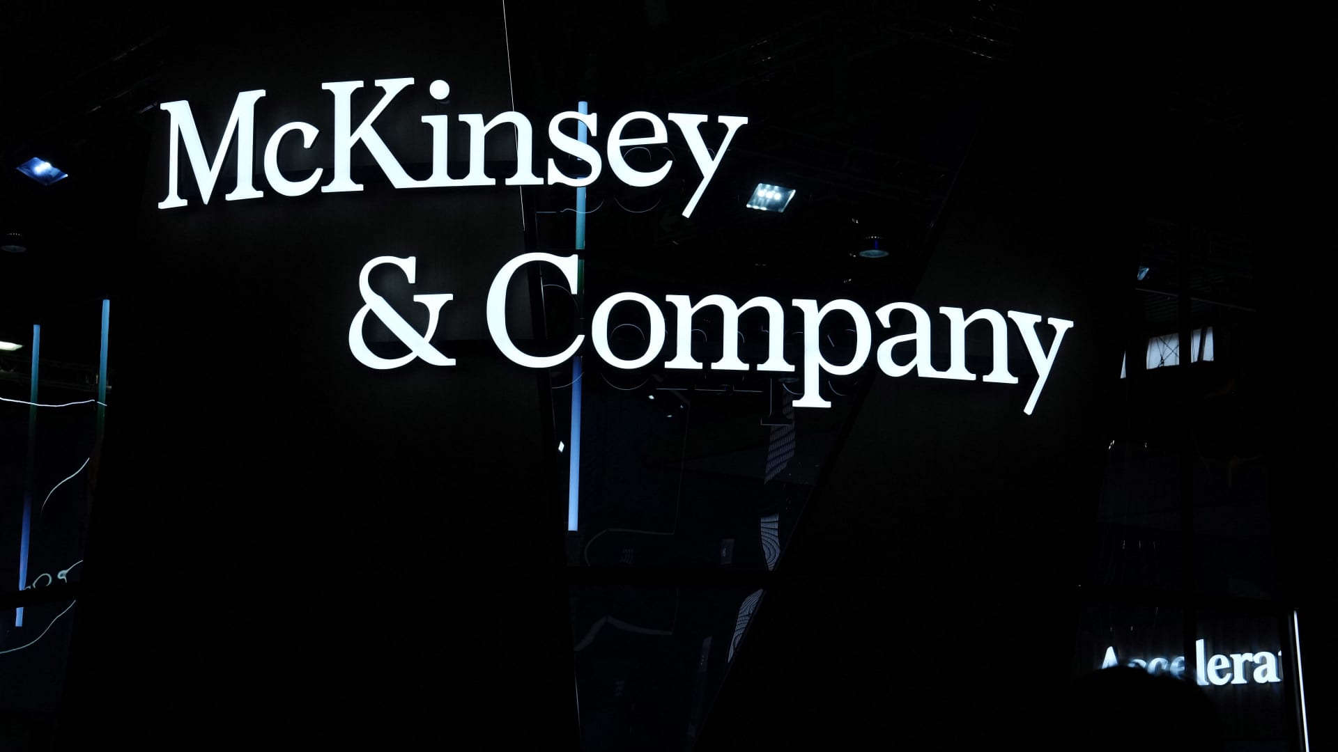 Unidad de McKinsey pagará 123 millones de dólares para resolver acusaciones de soborno a funcionarios sudafricanos
