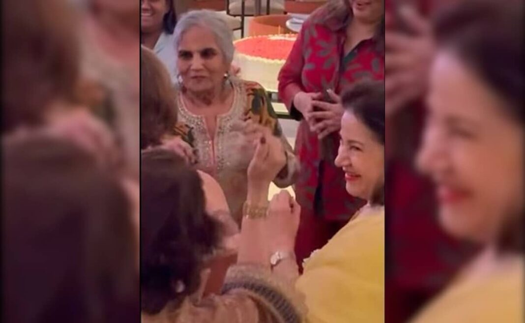 Ver: Salma Khan y Helen se divirtieron muchísimo en la fiesta de cumpleaños
