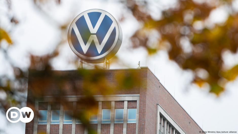 Volkswagen: Miles de personas harán huelga en fábricas de toda Alemania
