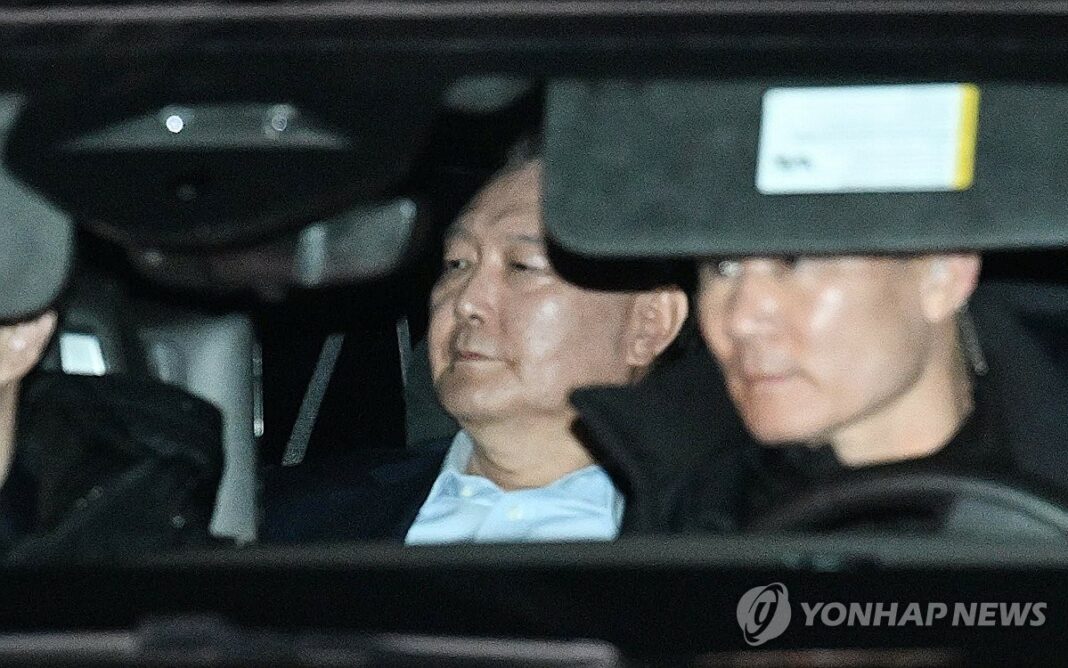 (11th LD) Impeached Yoon taken to detention center after 1st day of questioning