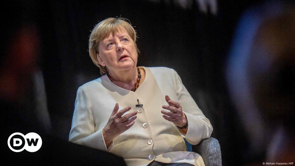 Alemania: Angela Merkel reprende la fiesta de la ayuda de extrema derecha
