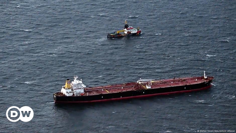 Alemania dice que el barco de la 'flota en la sombra' rusa está a la deriva en el Mar Báltico
