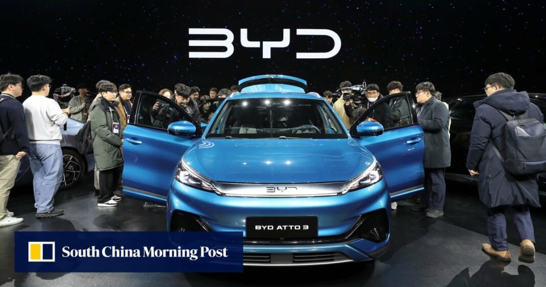 BYD recurre a una estrategia de compraventa de divisas para contrarrestar la volatilidad del yuan
