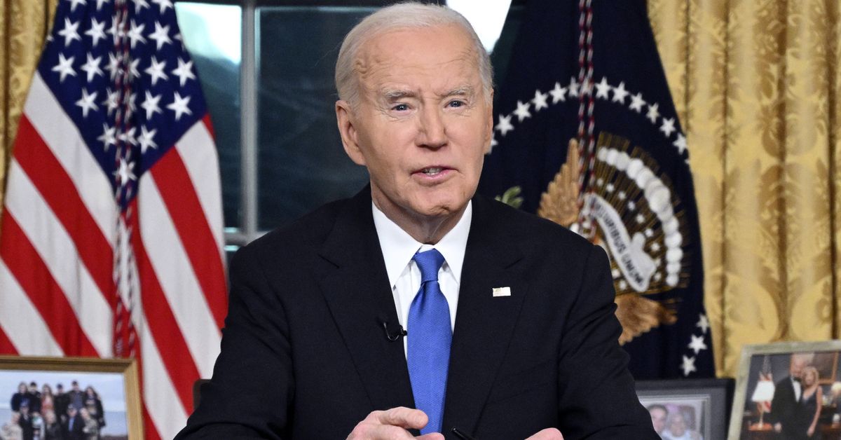 Biden advierte sobre la "oligarquía" en EE.UU. durante su discurso de despedida 
