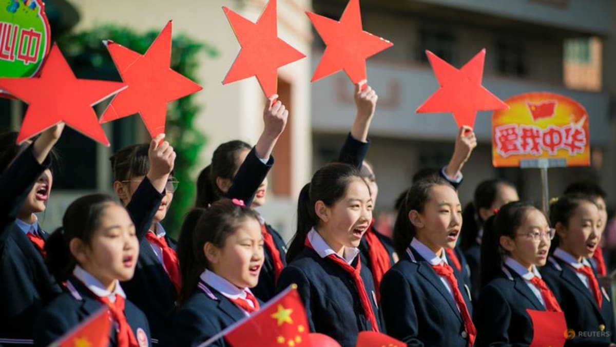 China presenta plan para construir una "nación educativa fuerte" para 2035
