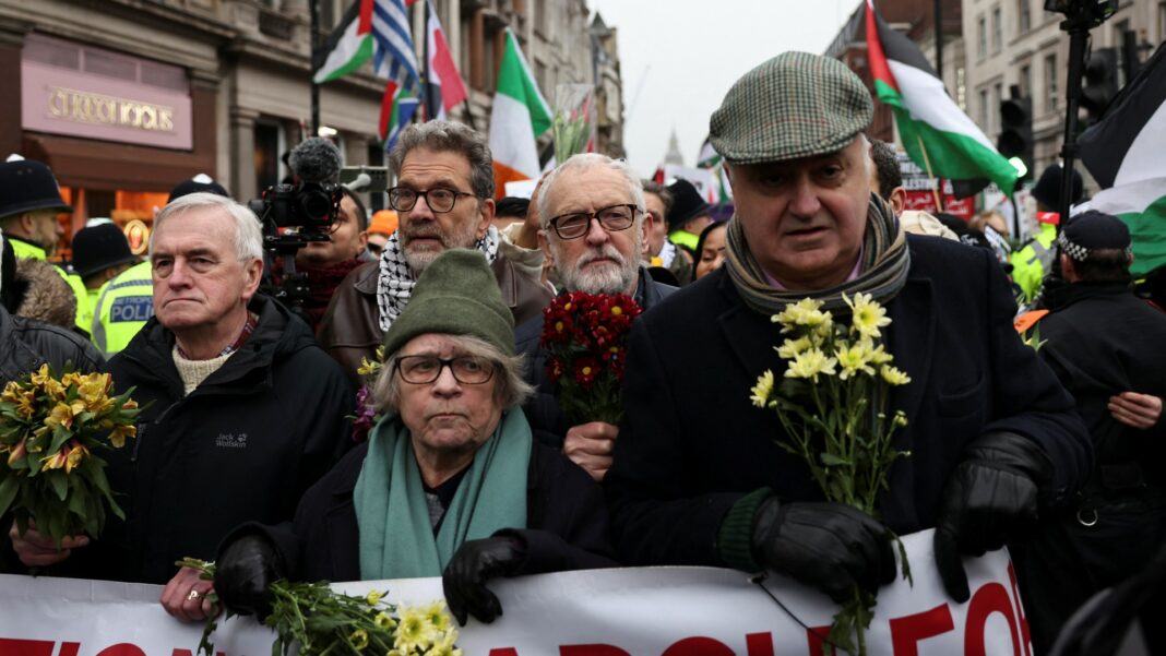 Corbyn y McDonnell se enfrentan a un interrogatorio policial por la manifestación en Londres en Gaza
