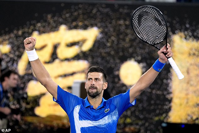 Novak Djokovic se recuperó de un set en contra para triunfar 4-6, 6-4, 6-3, 6-4 en un enfrentamiento épico de tres horas y 37 minutos el martes por la noche, antes de que su hija se robara el show.