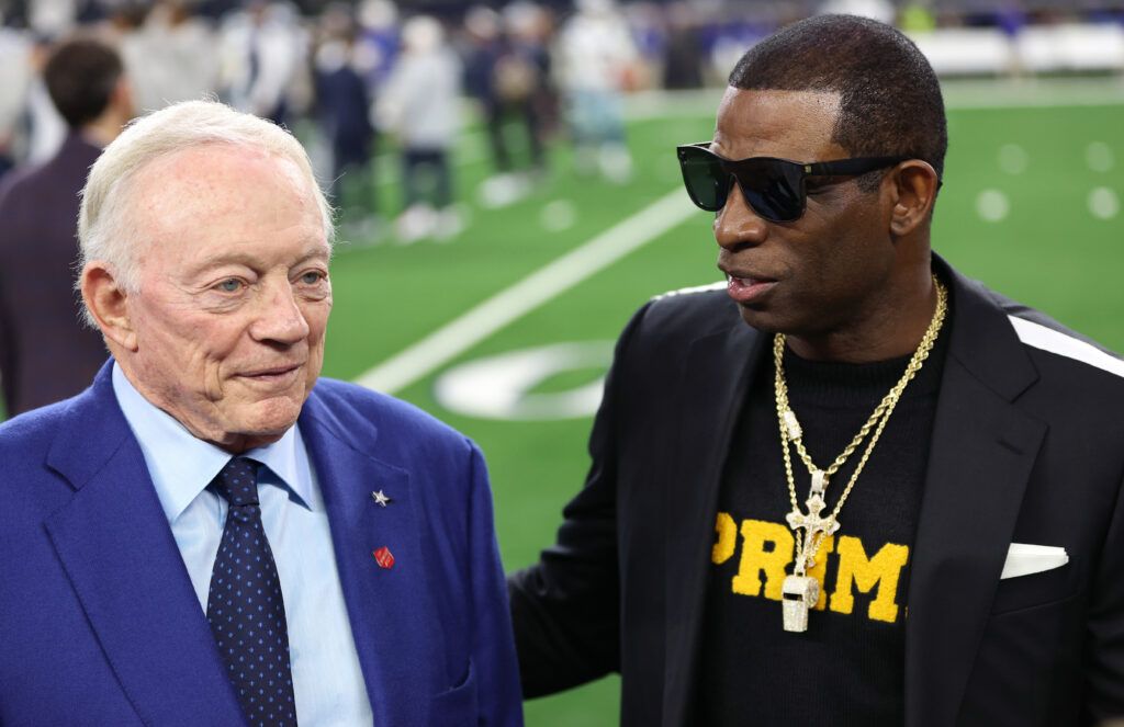 Deion Sanders de Colorado confirma interés en la vacante de entrenador en jefe de Dallas y analiza la conversación con el propietario de los Cowboys, Jerry Jones
