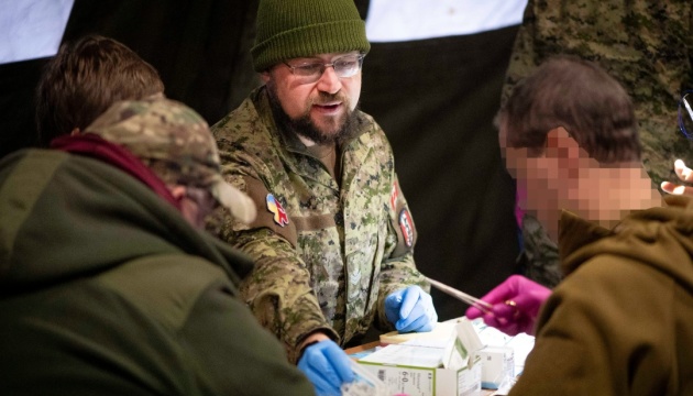 El ejército canadiense muestra cómo enseñan tácticas a los soldados ucranianos
