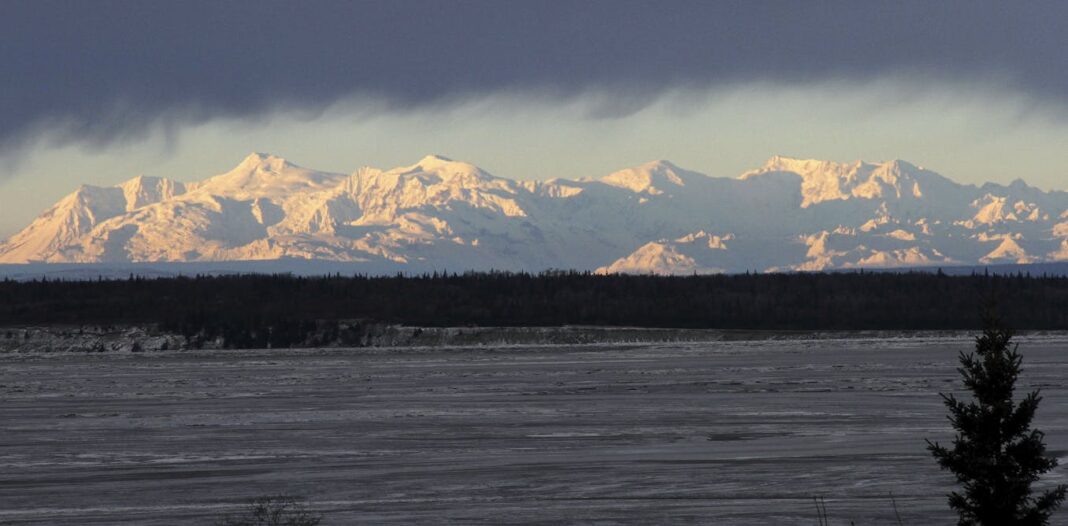 El impulso de Trump para controlar Groenlandia se hace eco de la compra estadounidense de Alaska a Rusia en 1867
