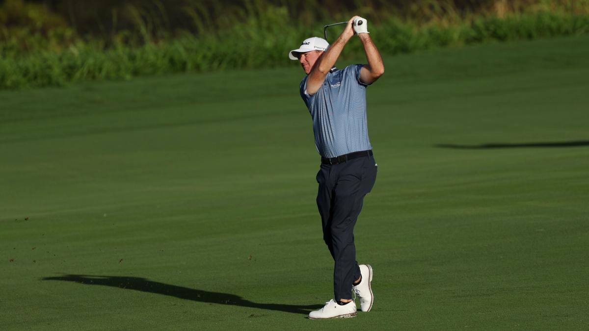 El nuevo padre Tom Hoge lidera a Hideki Matsuyama y Will Zalatoris en The Sentry
