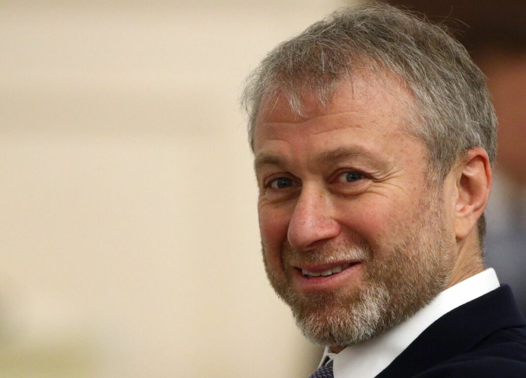 El oligarca ruso Abramovich baja $ 1.2 mil millones al Reino Unido en impuestos, dice la investigación de los medios
