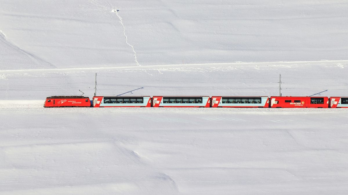 En imágenes: los viajes en tren más impresionantes del mundo en 2025
