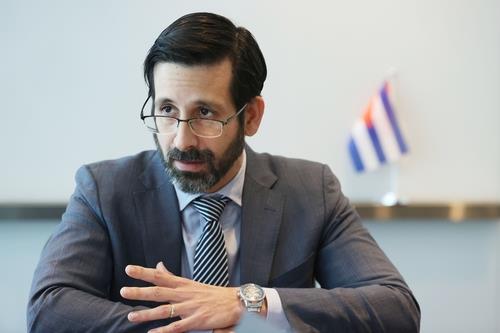 (Yonhap Interview) Top Cuban envoy says much to learn about each other&apos;s &apos;realities&apos; after diplomatic ties with S. Korea