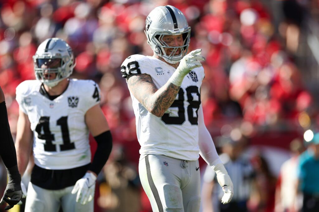 'Es duro... Tiene agallas para él': la superestrella de los Raiders, Maxx Crosby, ofrece el máximo elogio al mariscal de campo rival de la NFL
