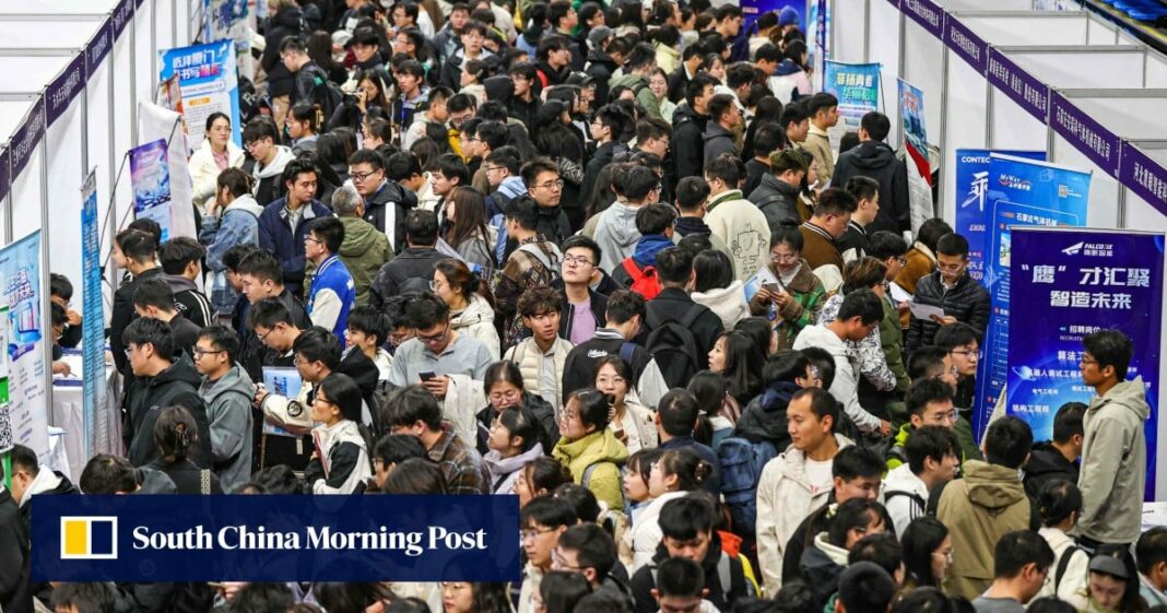 Es necesario reformar la controvertida tasa de desempleo de China, insta un académico
