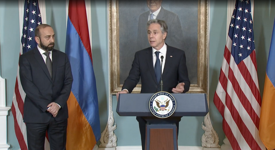 Estados Unidos y Armenia firman acuerdo de asociación estratégica
