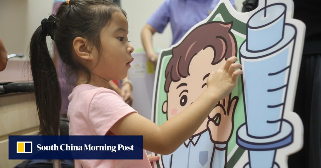 Funcionarios de salud de Hong Kong apuntan a 168 escuelas por no unirse a la campaña de vacunación contra la gripe
