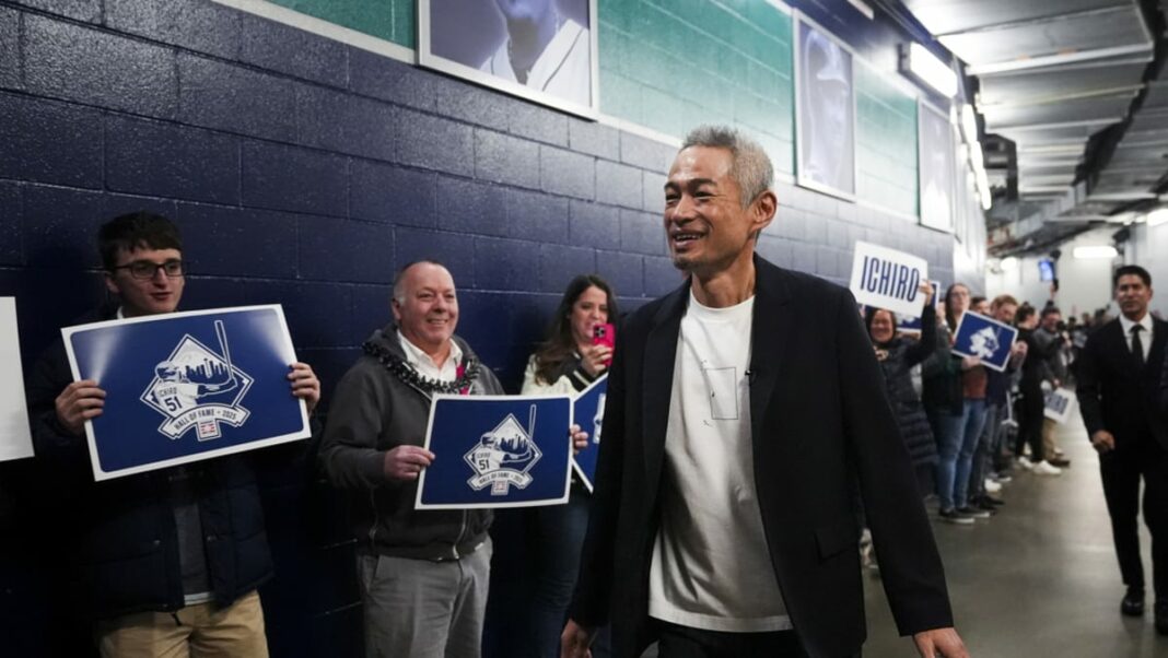 Ichiro se convierte en el primer jugador japonés elegido al Salón de la Fama de la MLB
