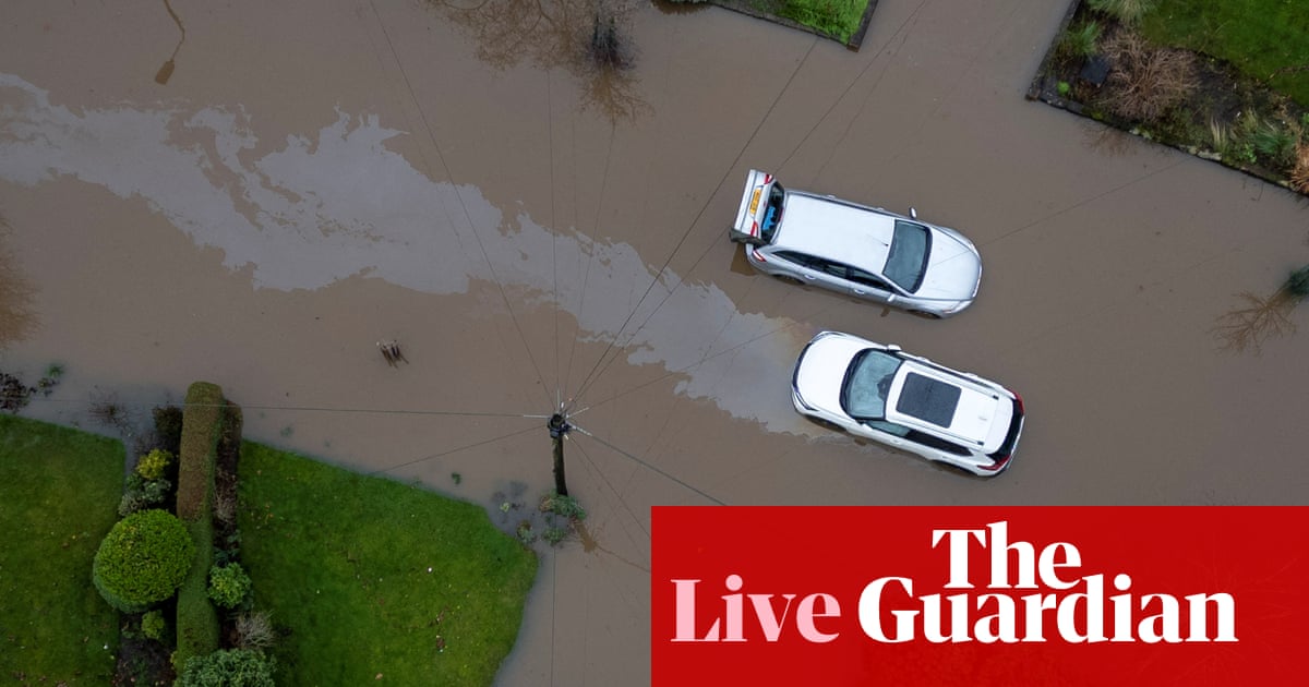 Incidente importante declarado en el Gran Manchester por inundaciones generalizadas: actualizaciones en vivo
