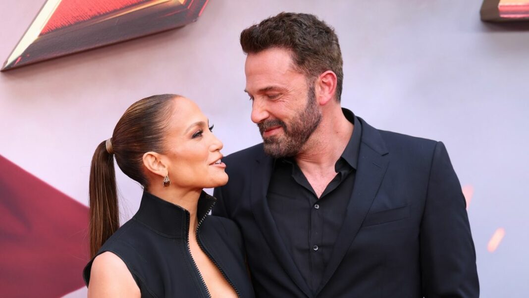 HOLLYWOOD, CALIFORNIA - JUNE 12: (L-R) Jennifer Lopez and Ben Affleck attend the Los Angeles premiere of Warner Bros. &quot;The Flash&quot; - arrivals at TCL Chinese Theatre on June 12, 2023 in Hollywood, California.