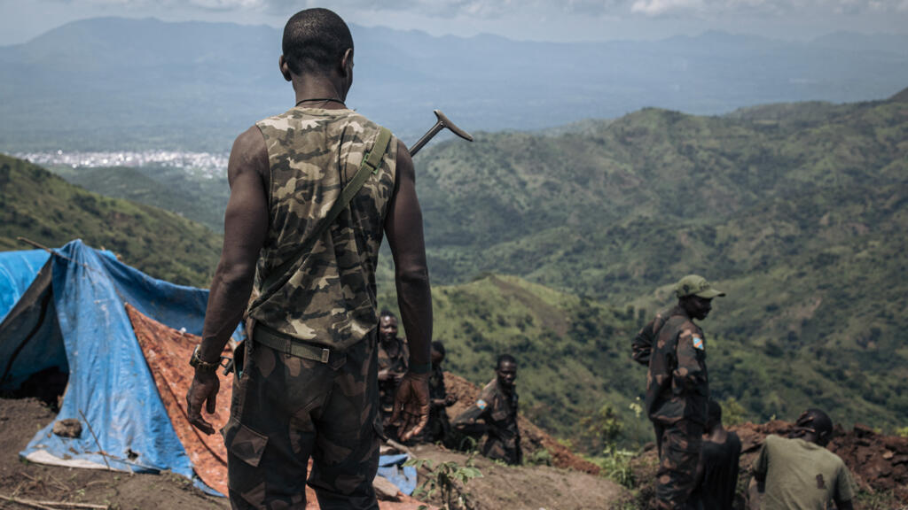 Los rebeldes del M23 capturan una ciudad clave en el este de la República Democrática del Congo, dice un funcionario local
