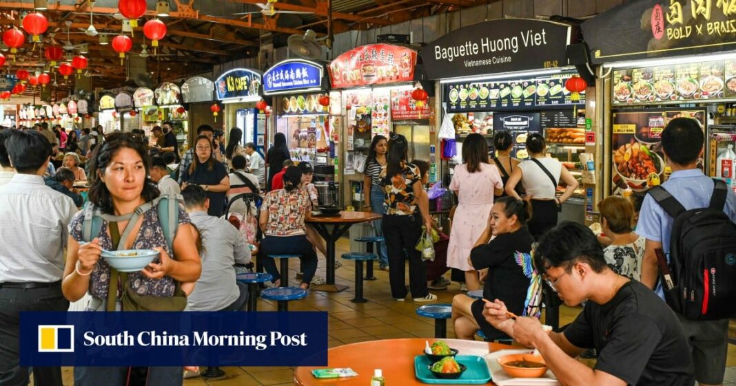 'Los singapurenses no quieren este trabajo': la cultura ambulante de la ciudad-estado se enfrenta a una revolución
