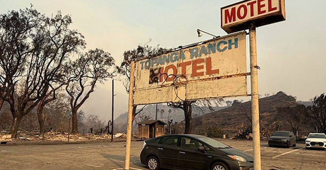 Monumentos de Hollywood destruidos en incendios forestales
