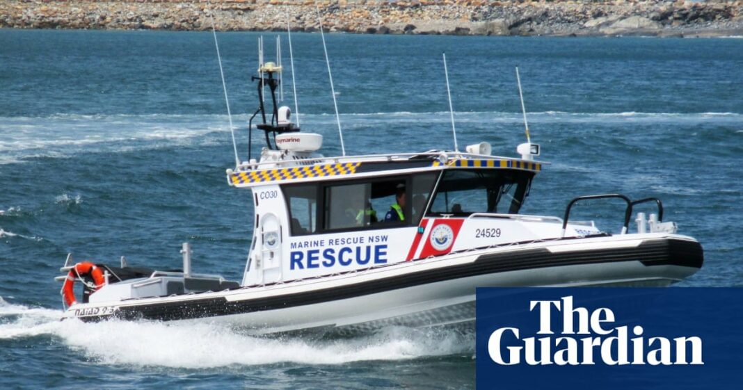 Piloto y pasajero mueren al estrellarse una avioneta en el mar frente a la costa de Nueva Gales del Sur
