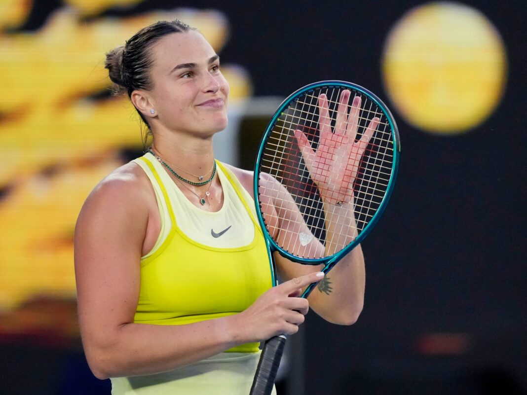 Sabalenka, Zverev y Habib brillan en el primer día del Abierto de Australia azotado por la lluvia
