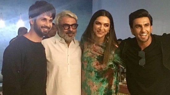 Shahid Kapoor, Deepika Padukone y Ranveer Singh con Sanjay Leela Bhansali