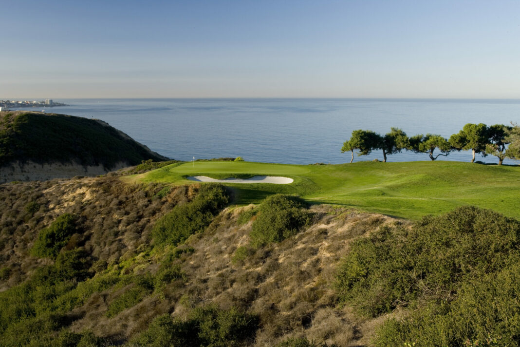 Torrey Pines Sur y Norte: cuadros de mando y desgloses de cursos para los cursos abiertos de Farmers Insurance 2025
