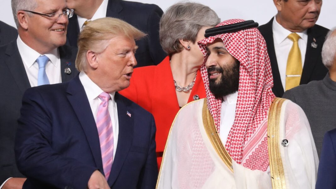 Trump dice que podría visitar Arabia Saudita por 500.000 millones de dólares en comercio saudí
