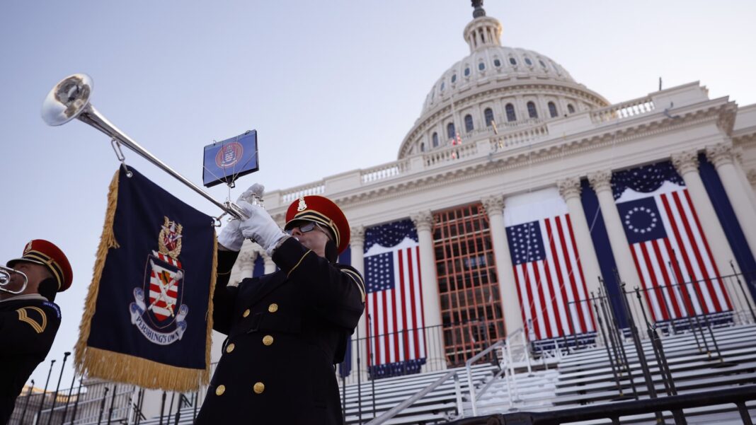 Trump planea festividades de inauguración limitadas a pesar de la enorme recaudación de fondos 
