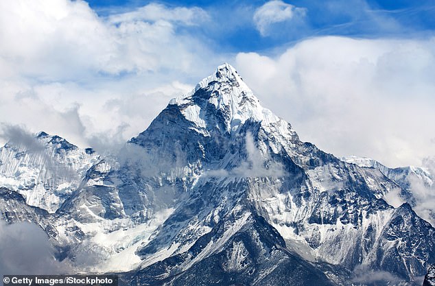 Los datos del USGC mostraron que el Everest, la montaña más alta del mundo, experimentó temblores de magnitud 4,5 (Imagen de archivo)