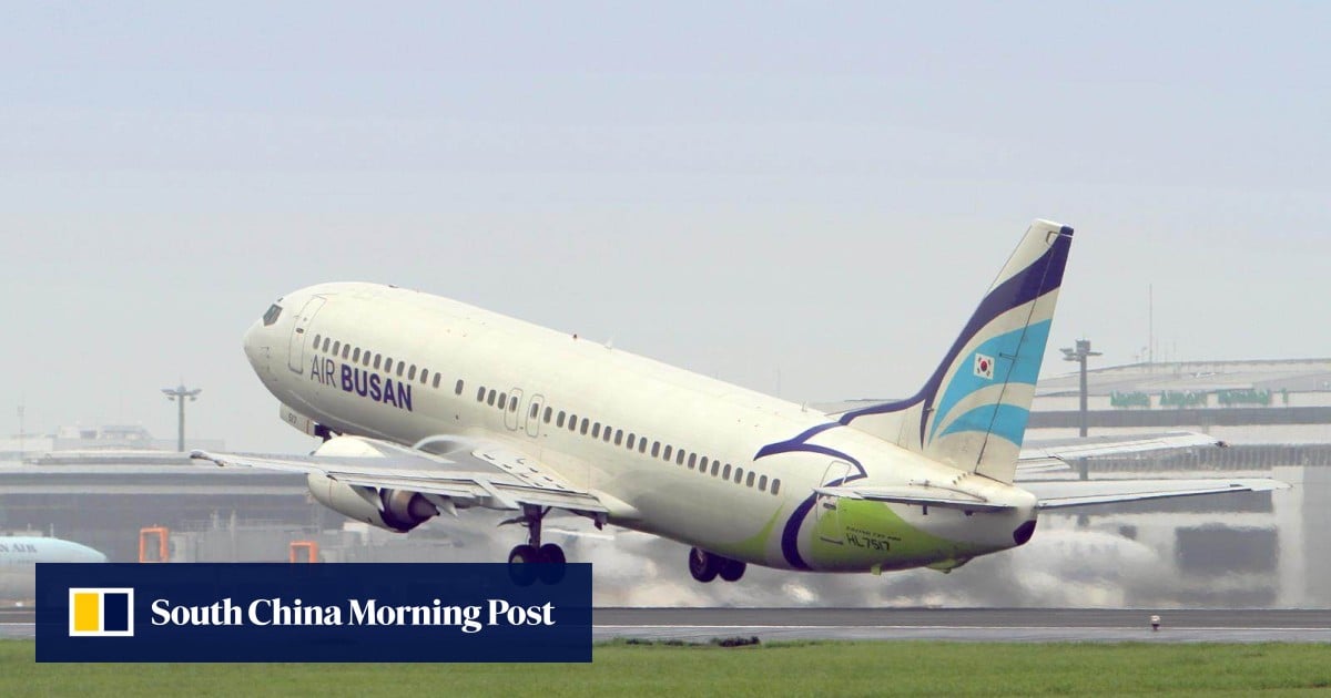 Un vuelo de Air Busan procedente de Hong Kong aborta el aterrizaje por el miedo al despliegue de las ruedas
